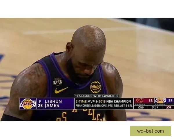 詹姆斯1229胜超贾巴尔 四十岁老将续写篮球传奇辉煌 詹姆斯1229胜超贾巴尔 四十岁老将续写篮球传奇辉煌