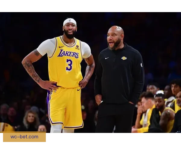 詹姆斯与戴维斯联手复仇雷霆 亚历山大冲击三杀成焦点 詹姆斯与戴维斯联手复仇雷霆 亚历山大冲击三杀成焦点